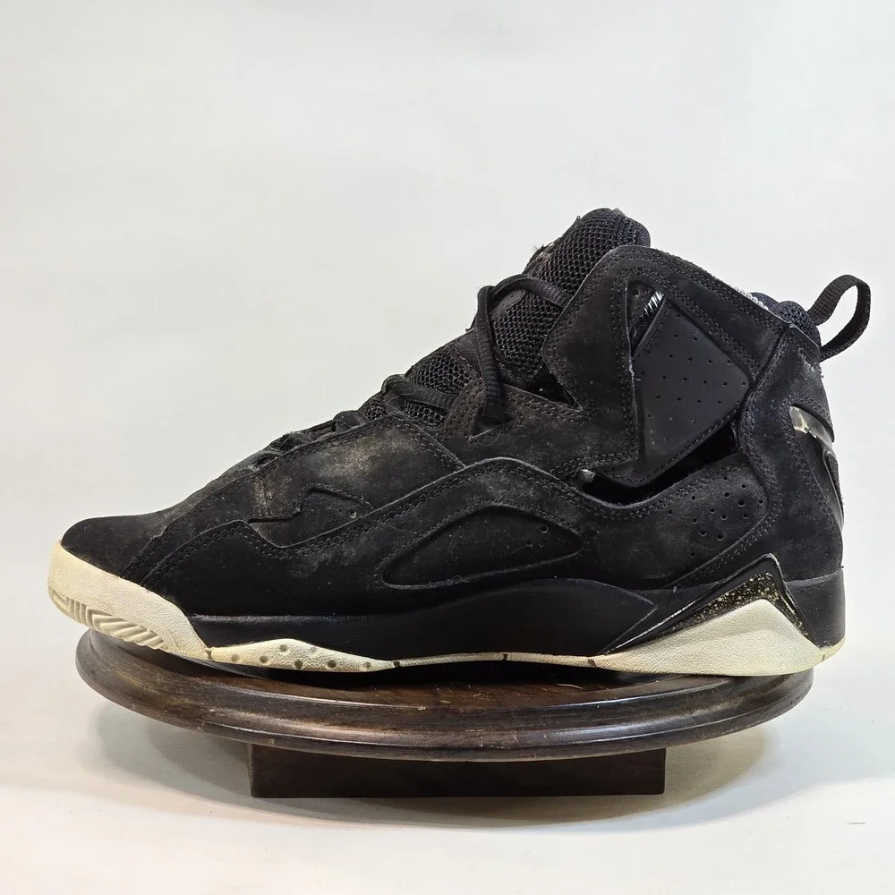 Jordan True‎ Flight Shoes Mens Size 7Y Black Gold 343795-026 Basketball Sneakers
